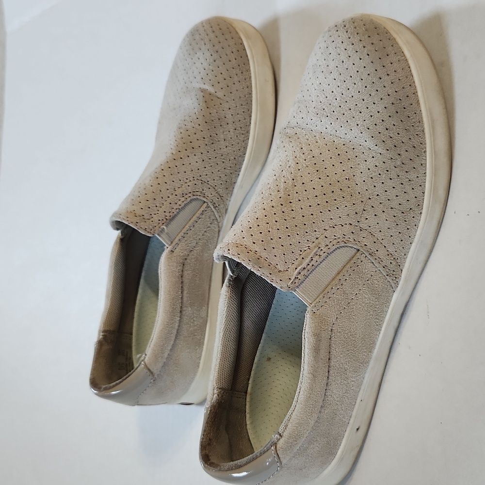 Dr. Scholl's Shoes Women's Madison Sneaker Oyster Microfiber - 7.5